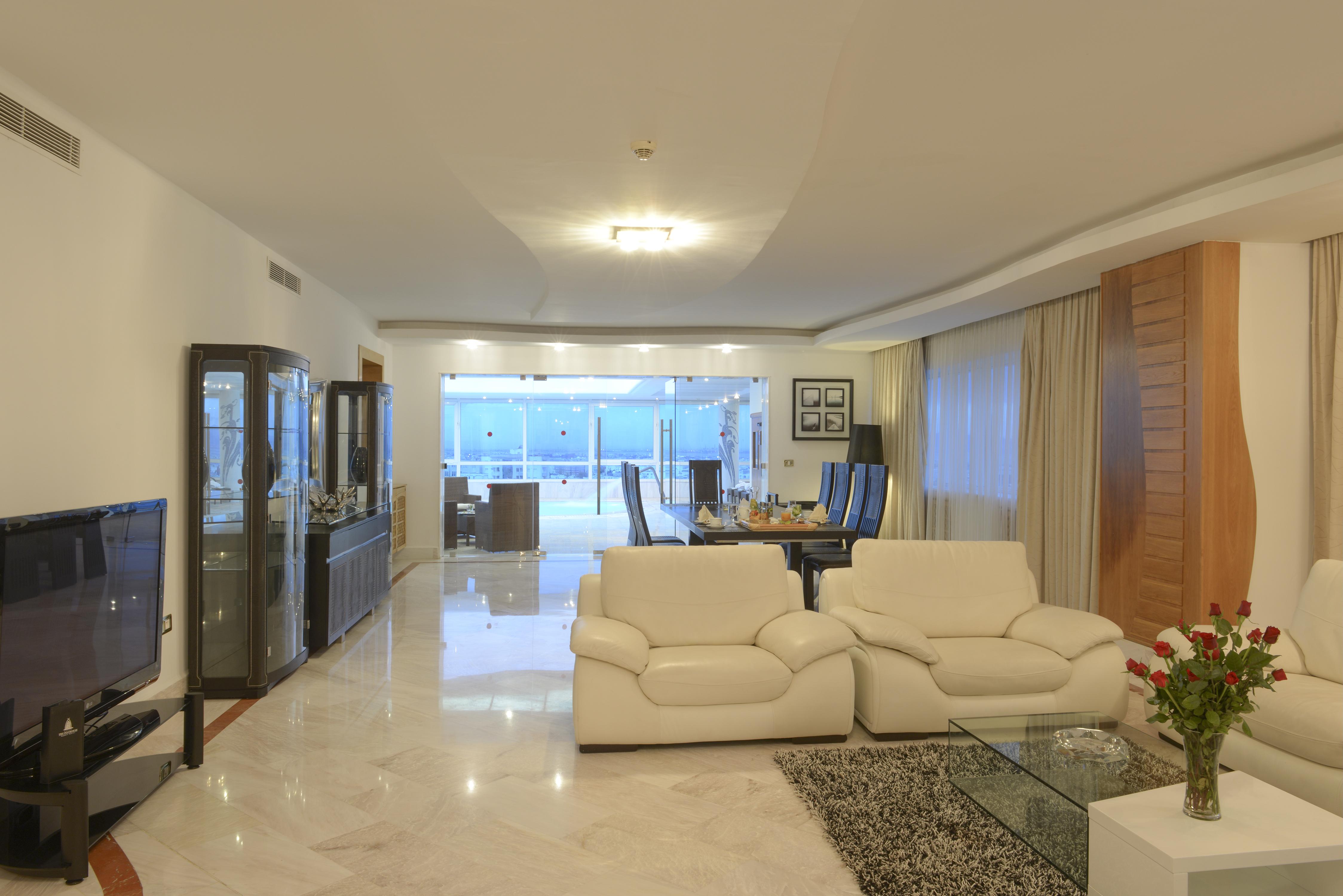 The Penthouse Suites Hotel Ariana Bagian luar foto